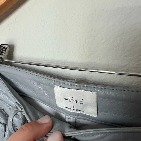 Aritzia Wilfred The Melina High Rise Vegan Leather Pants in Marble Grey - Picture 6 of 11